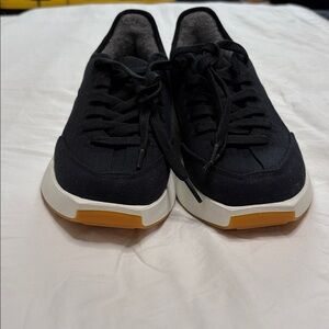 NWOT Allbirds Women’s Risers Natural Black Sneaker